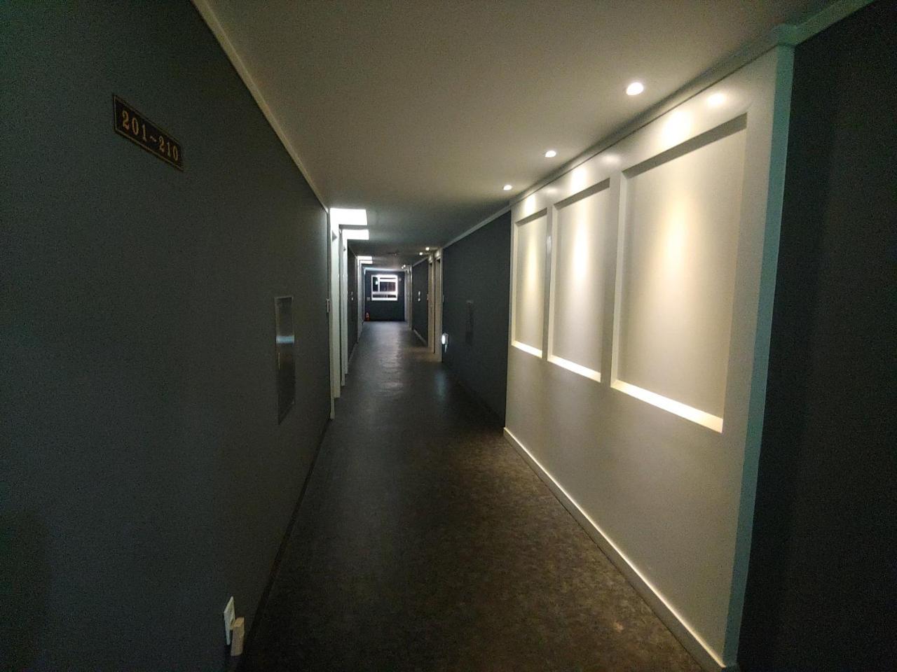 ギャラリー ホテル BnB 済州市 エクステリア 写真